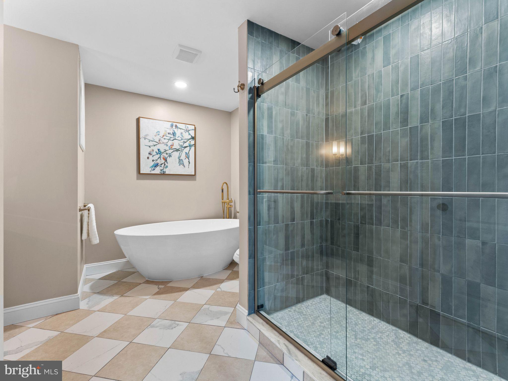 800 Bentley Road Lindenwold, NJ 08021 - Photo 15 of 32 a bathroom with a toilet and a shower