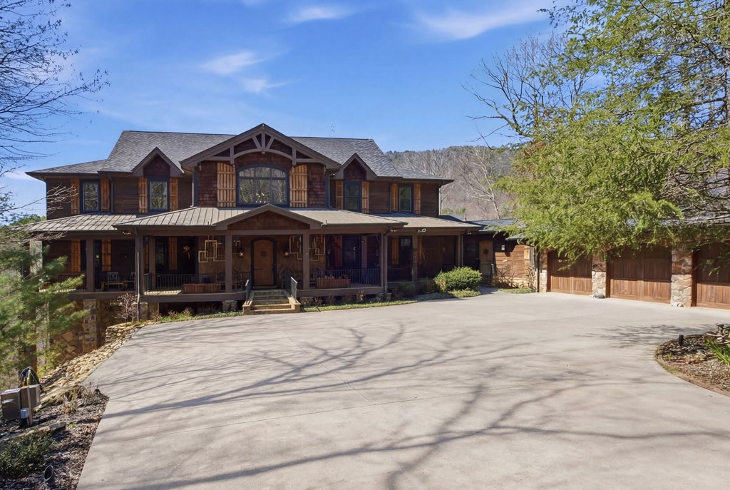 124 Wilderness Way Ellijay, GA 30536 - Photo 3 of 117