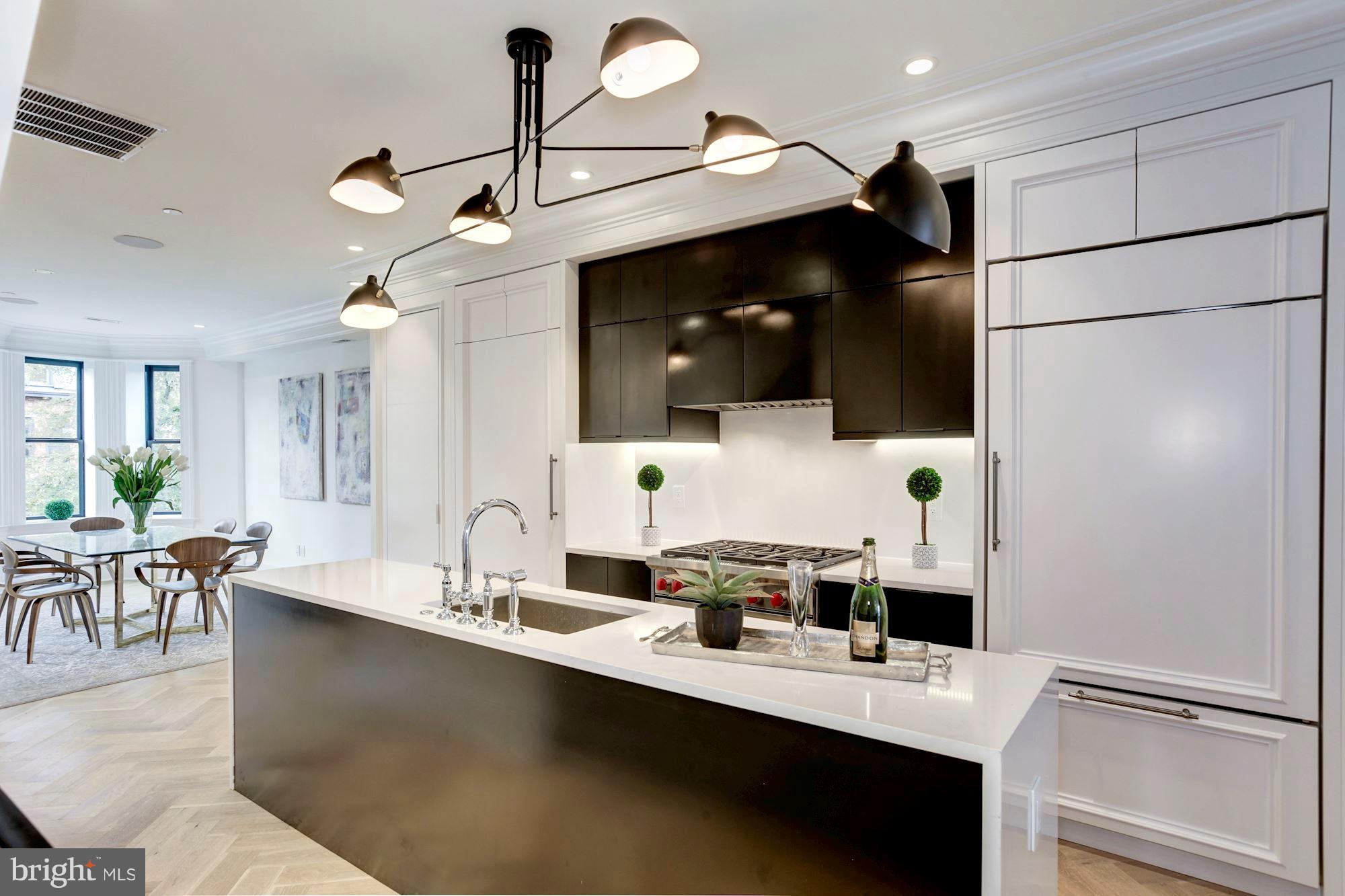 1309 R Street Northwest, Unit 2 Washington, DC 20009 - Photo 5 of 25 Main Level - Kitchen