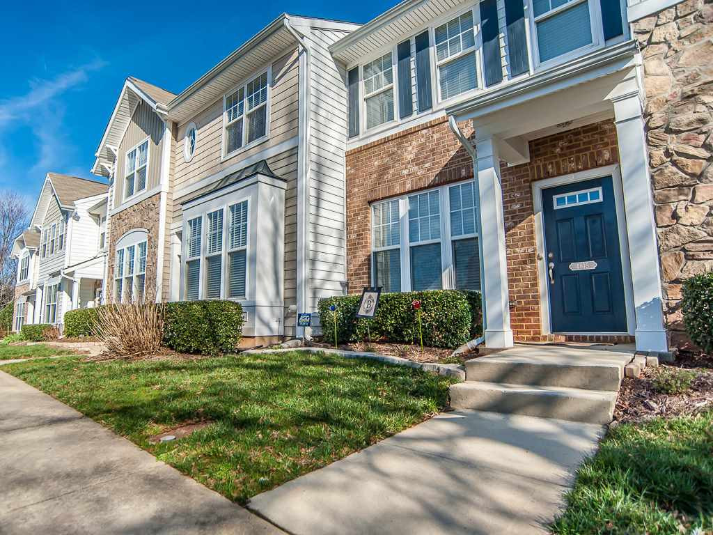 4815 Sir Duncan Way Raleigh, NC 27612 - Photo 3 of 25 Delightful townhome in the sought after Glenwood North neighborhood. 4815 Sir Duncan Way
