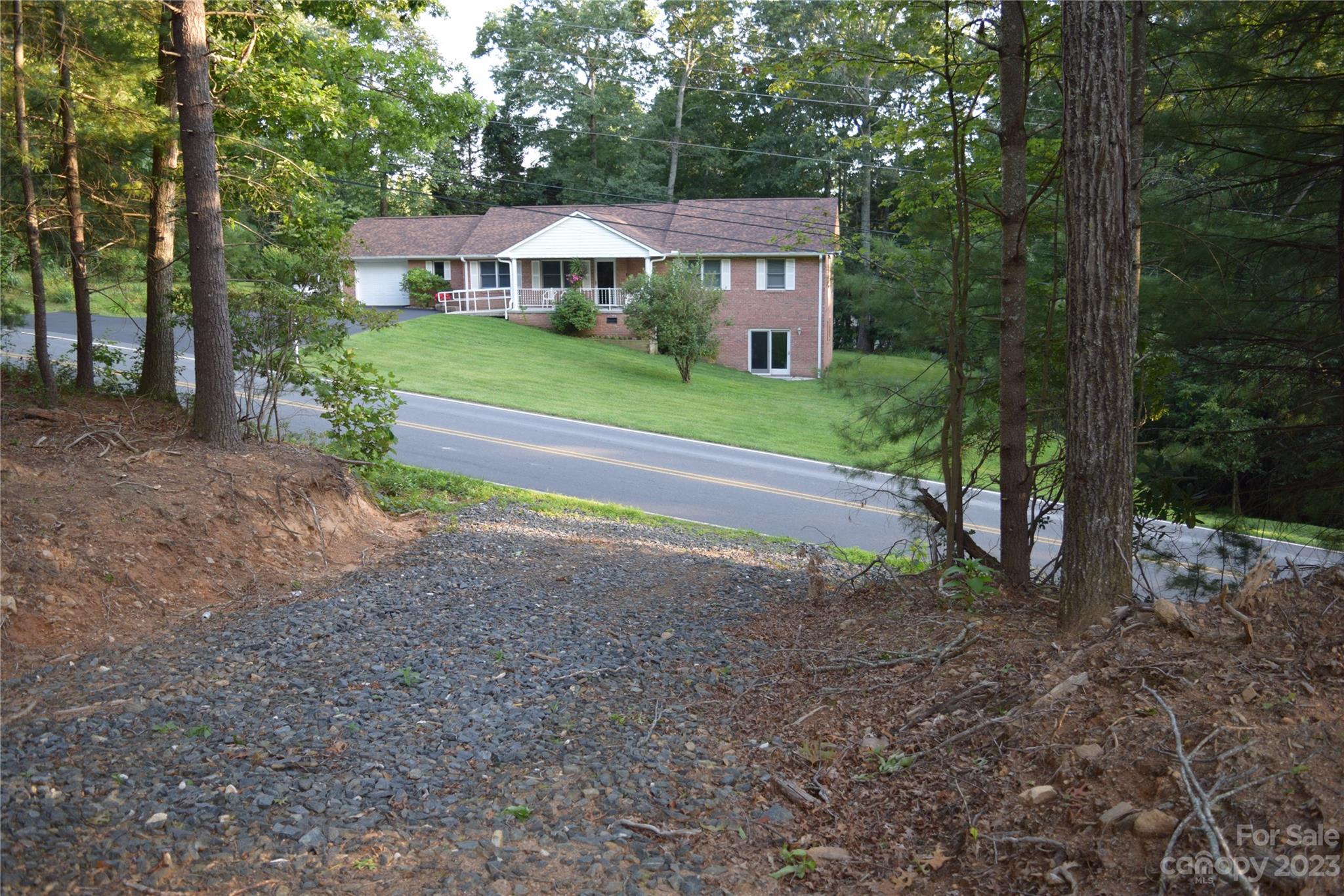 4 Carters Ridge Road Spruce Pine, NC 28777 - Photo 4 of 13 Gallery Image 4