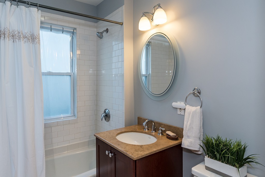 12-14 Pondview Road, Unit 1 Arlington, MA 02474 - Photo 18 of 26 Gallery Image 18
