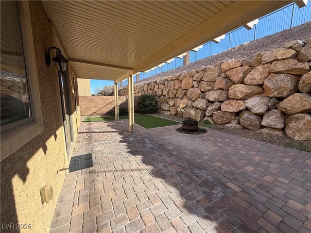 $2,600 | 257 Via Franciosa Drive, Henderson, NV 89011