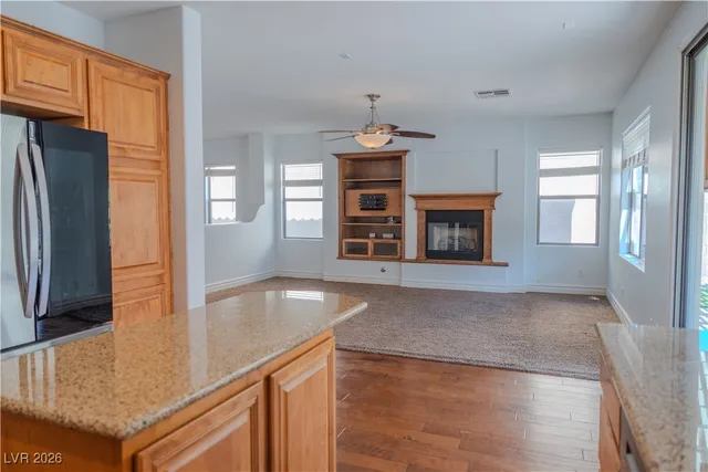 $2,600 | 257 Via Franciosa Drive, Henderson, NV 89011