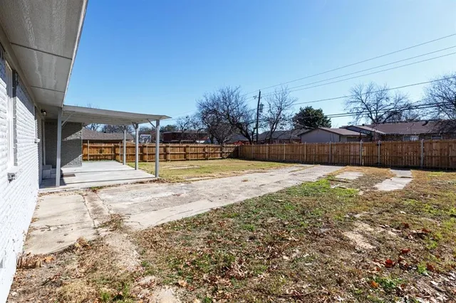 $259,999 | 1530 Caravan Trail, Dallas, TX 75241