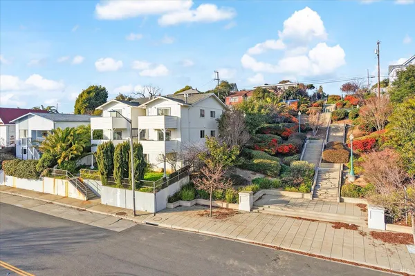 $899,900 | 144-150 Florida Street, Vallejo, CA 94590