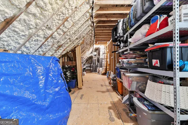 a front view of house with yard