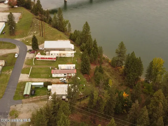 $999,000 | 215 North Montana Street, Oldtown, ID 83822