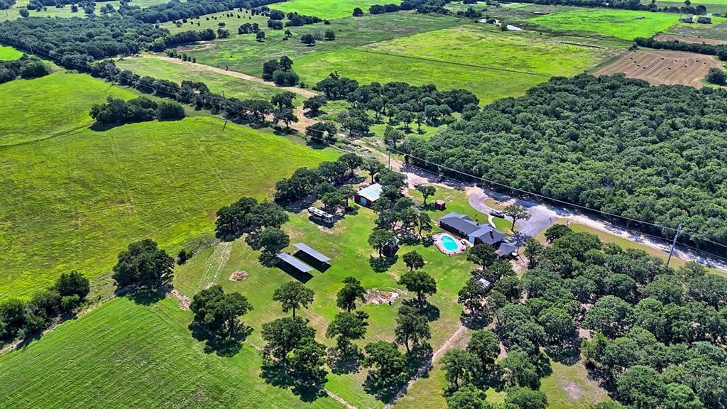 6279 Fm 1758 Road Bowie, TX 76230 - Photo 32 of 35