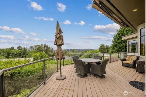 $3,110,000 | 7619 115th Place Northeast, Kirkland, WA 98033