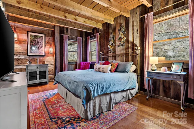 $699,999 | 1495 El Miner Drive, Mars Hill, NC 28754