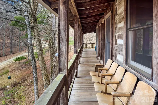 $699,999 | 1495 El Miner Drive, Mars Hill, NC 28754