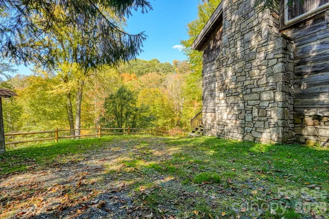 $699,999 | 1495 El Miner Drive, Mars Hill, NC 28754