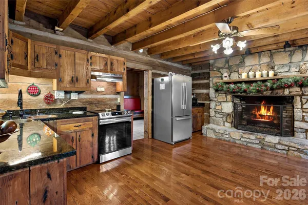 $699,999 | 1495 El Miner Drive, Mars Hill, NC 28754