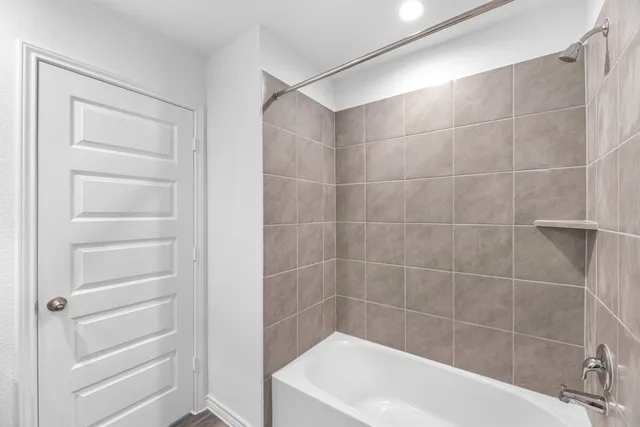 $237,090 | 5680 Wood Duck Drive, Orange, TX 77632