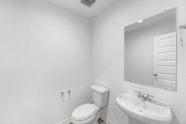 $237,090 | 5680 Wood Duck Drive, Orange, TX 77632