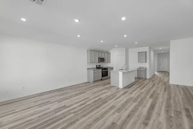 $237,090 | 5680 Wood Duck Drive, Orange, TX 77632