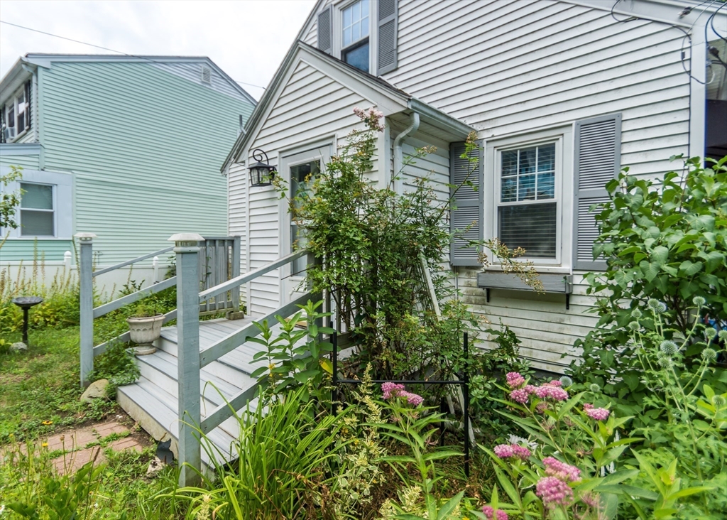 19 Indian Road Waltham, MA 02451 - Photo 27 of 28 Gallery Image 27