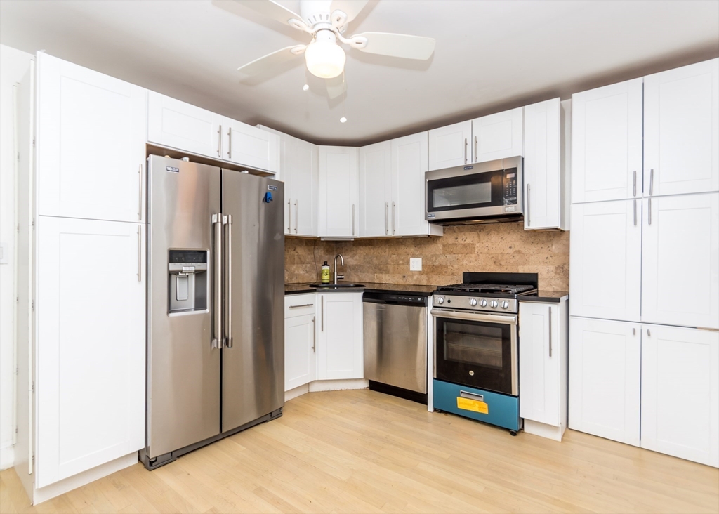 19 Indian Road Waltham, MA 02451 - Photo 6 of 28 Gallery Image 6