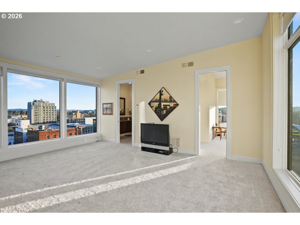 156 Front Street Northeast, Unit 800820 Salem, OR 97301 - Photo 18 of 48