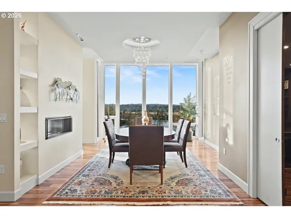 $1,744,000 | 156 Front Street Northeast, Unit 800820, Salem, OR 97301