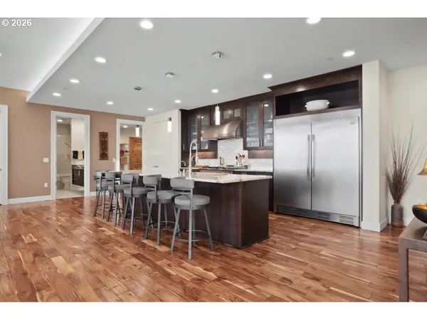 $1,744,000 | 156 Front Street Northeast, Unit 800820, Salem, OR 97301