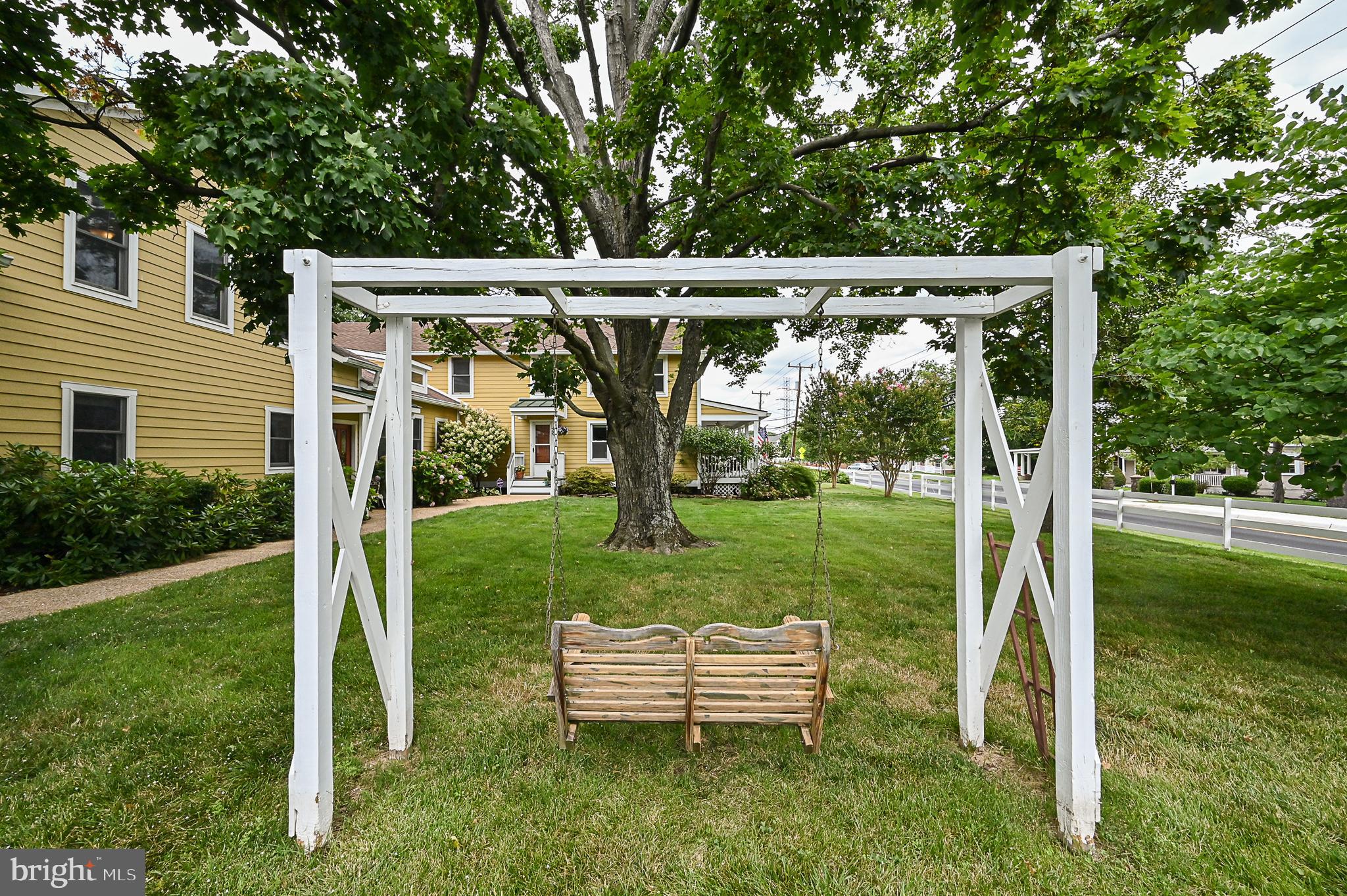 Come and sit a while