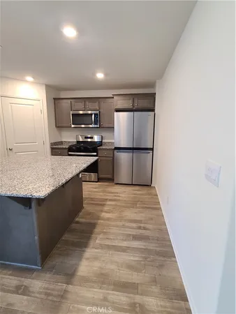 $3,400 | 30540 Altima Court, Winchester, CA 92596