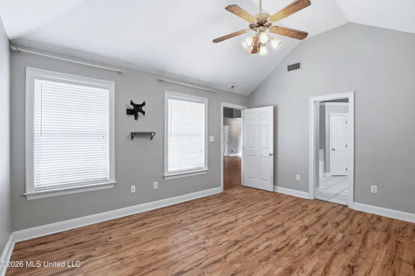 $2,050 | 4012 Brookwood Drive, Flowood, MS 39232