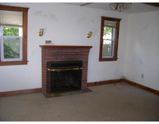 94 Colonial Road Marshfield, MA 02050 - Photo 3 of 3 Gallery Image 3