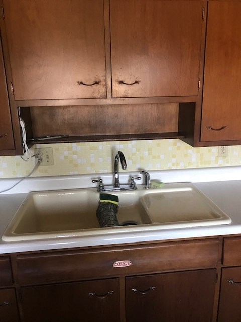 582 West Green Road Bloomington, IN 47403 - Photo 3 of 18 Gallery Image 3