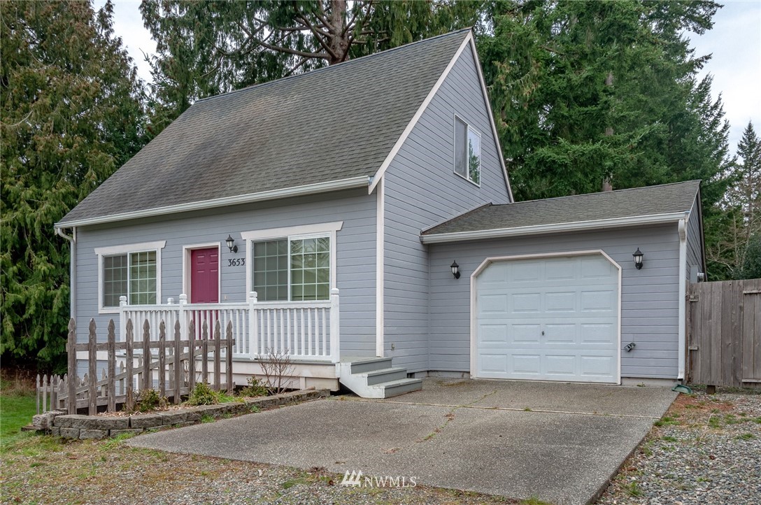 3653 Britzman Loop Clinton, WA 98236 - Photo 1 of 21 Gallery Image 1