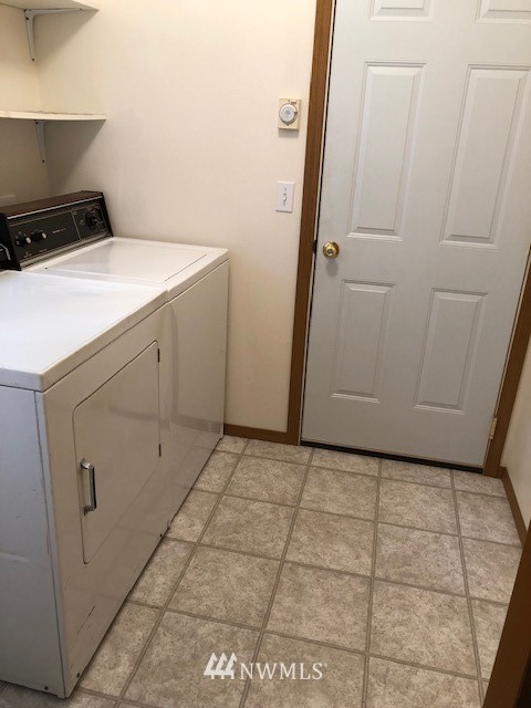 3653 Britzman Loop Clinton, WA 98236 - Photo 20 of 21 Gallery Image 20