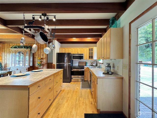 $530,000 | 462 Strait View Drive, Port Angeles, WA 98362