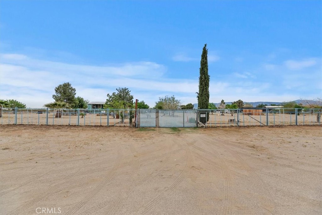 4769 Victor Street Phelan, CA 92371 - Photo 34 of 47