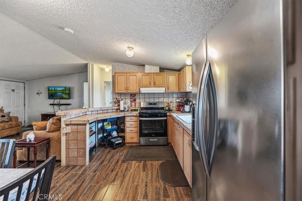 4769 Victor Street Phelan, CA 92371 - Photo 8 of 47