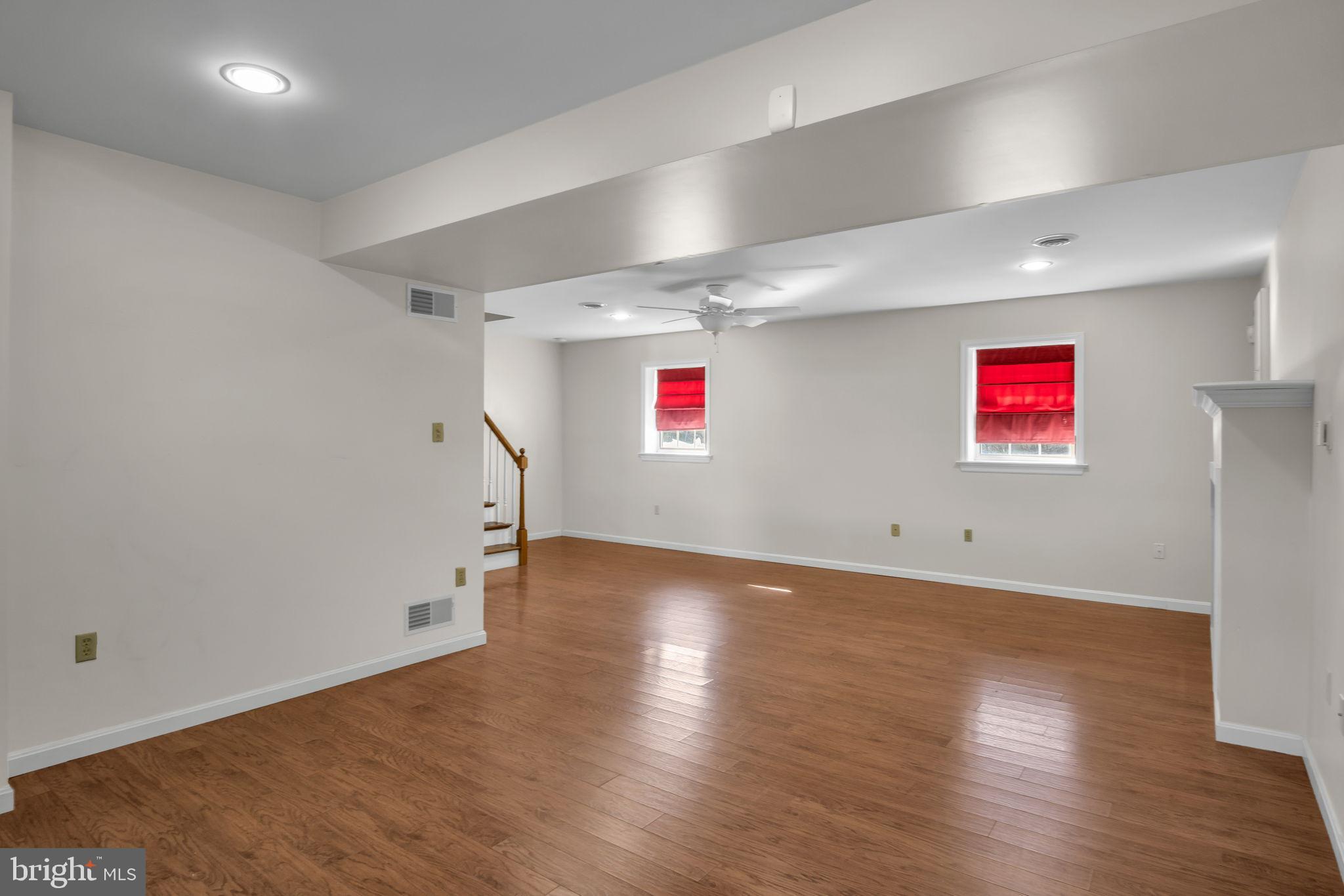 169 Covered Bridge Road Elizabethtown, PA 17022 - Photo 22 of 33 Spacious, sunlit room with warm wood floors.