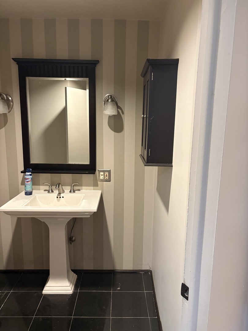 380 Ridge Avenue, Unit 13G Evanston, IL 60202 - Photo 9 of 20