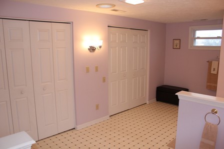 25 Riverside Drive Rocky Mount, VA 24151 - Photo 23 of 33 Master Bath (pic4)