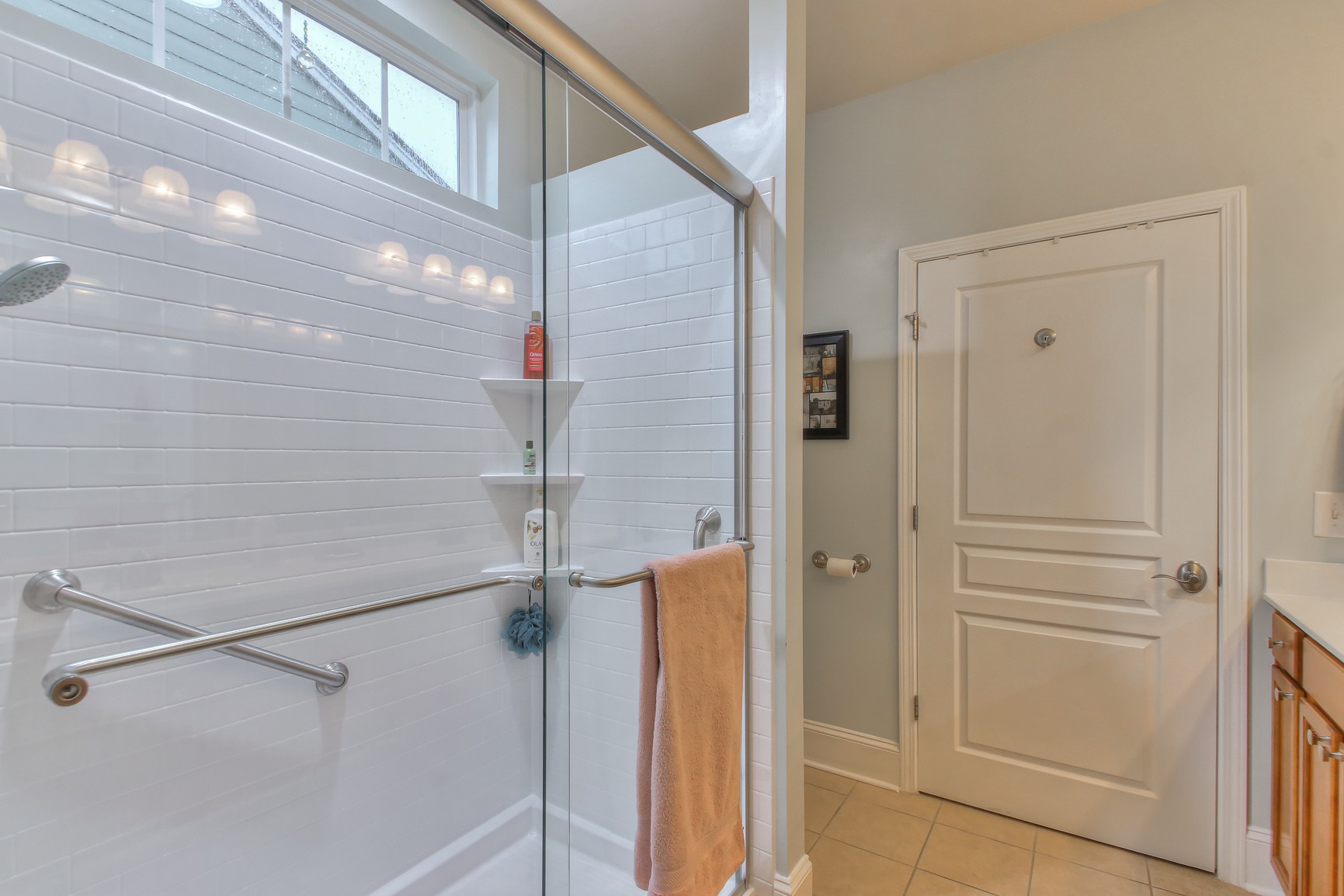 396 Blockade Lane Mount Juliet, TN 37122 - Photo 18 of 30 a bathroom with a shower