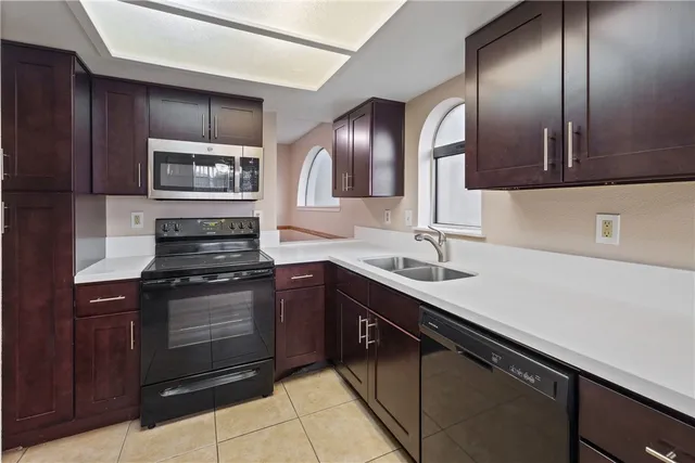 $299,000 | 11530 Pepper Lane, Apple Valley, CA 92308