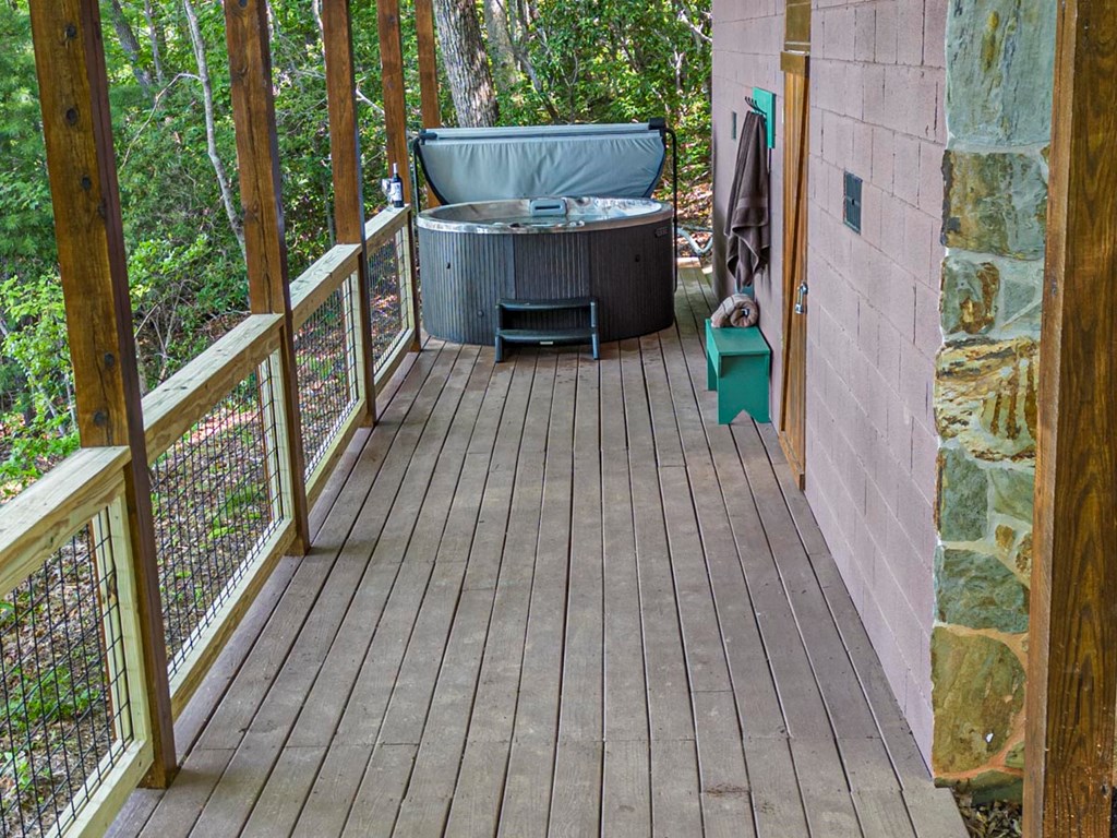 160 Arrowhead Pass Blue Ridge, GA 30513 - Photo 35 of 38 Gallery Image 35
