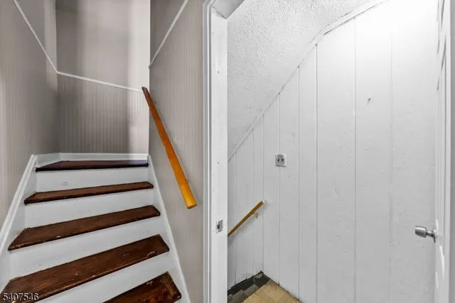 $2,350 | 763 Audrey Drive, Rahway, NJ 07065