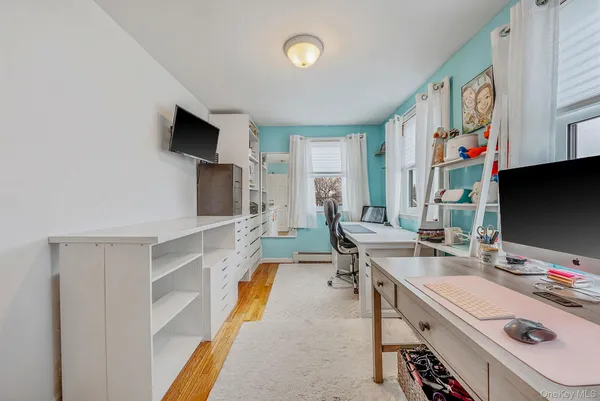 $825,000 | 794 Pecan Street, Lindenhurst, NY 11757