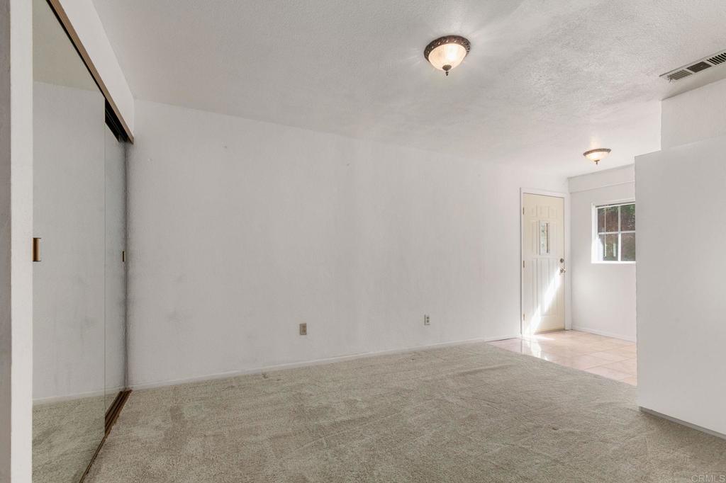 2573 Los Alisos South Fallbrook, CA 92028 - Photo 24 of 70 a view of an empty room
