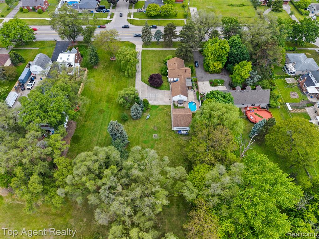 27320 Ryan Road Warren, MI 48092 - Photo 31 of 33 Gallery Image 31