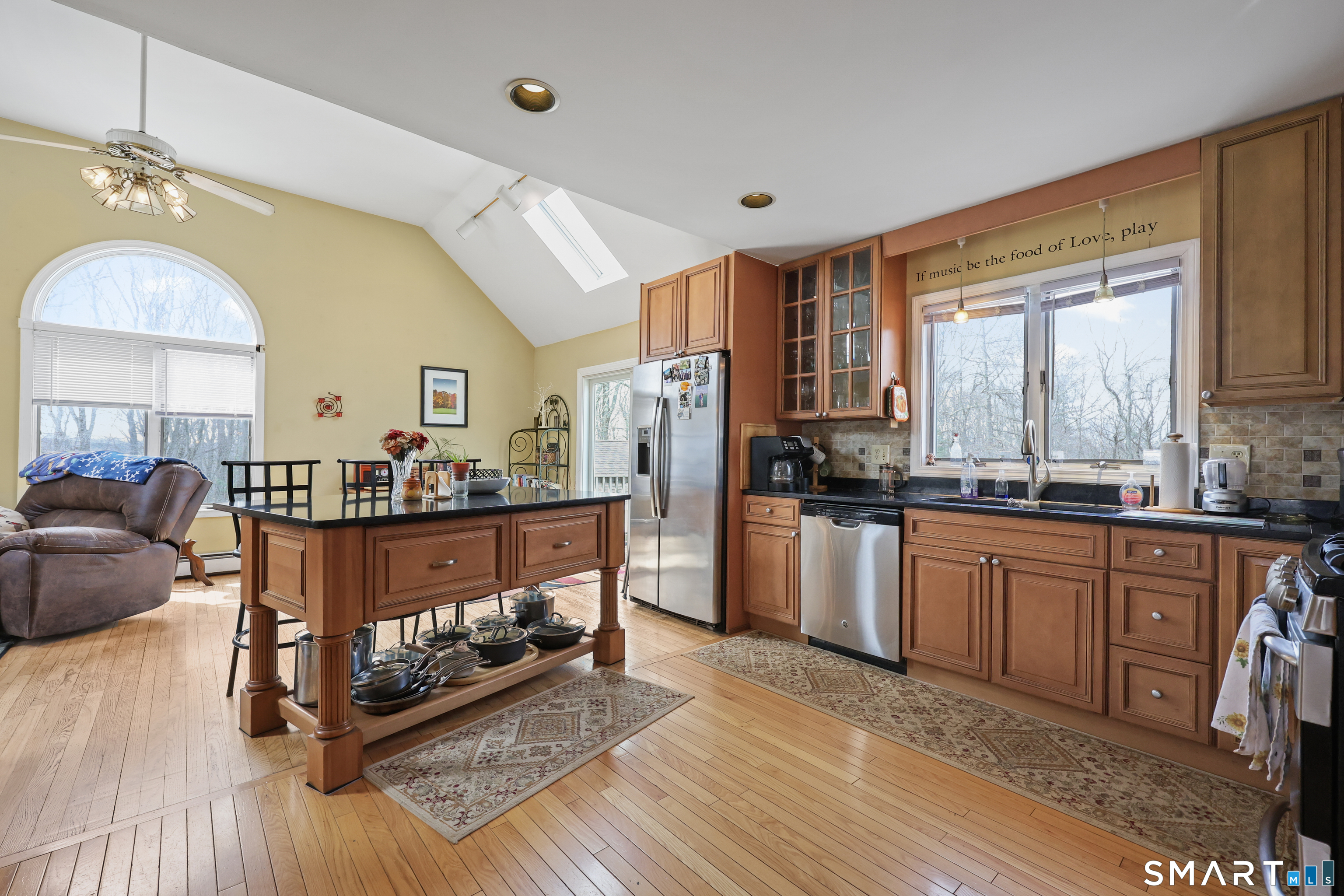 76 Shafer Road New Hartford, CT 06057 - Photo 6 of 25 Large Kitchen Island