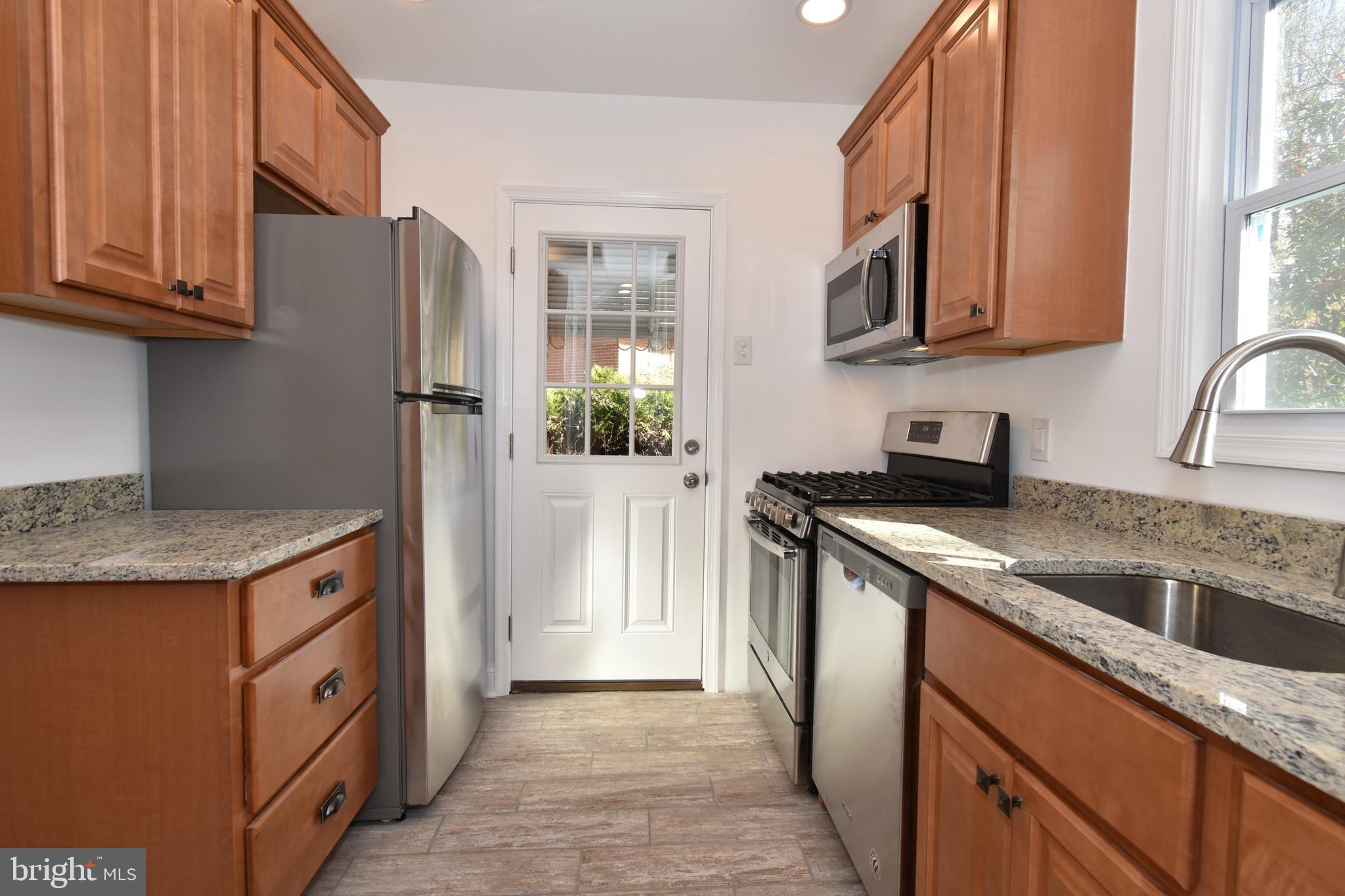 2302 Dexter Avenue Silver Spring, MD 20902 - Photo 12 of 26