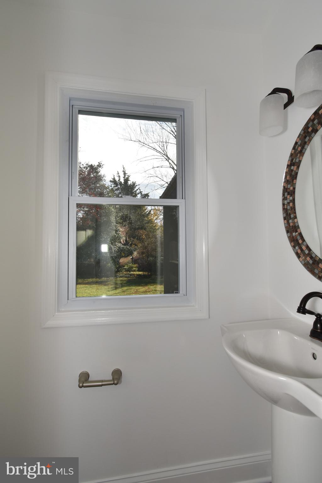 2302 Dexter Avenue Silver Spring, MD 20902 - Photo 14 of 26