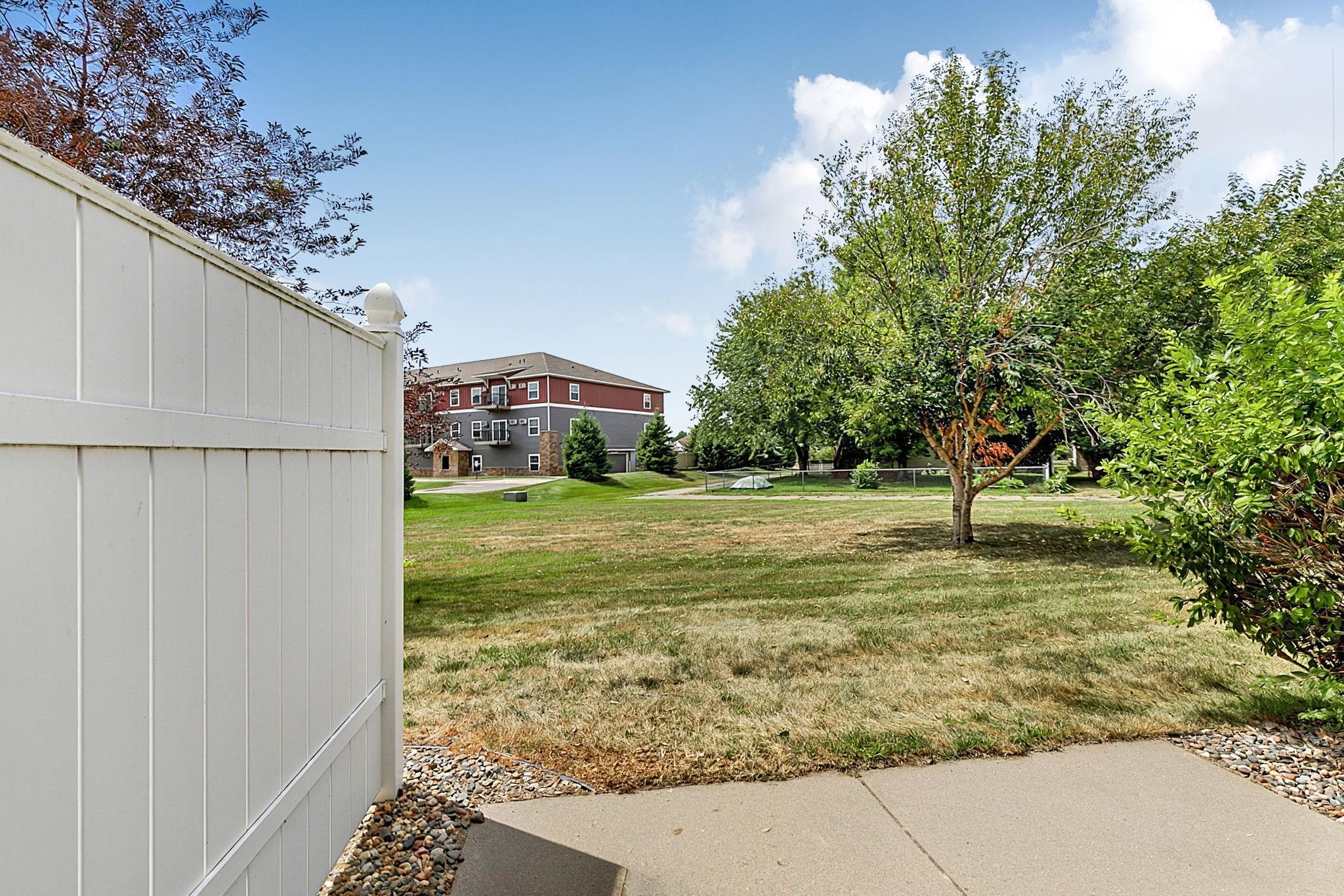 939 Cypress Road, Unit 41 St. Cloud, MN 56303 - Photo 17 of 18 Gallery Image 17